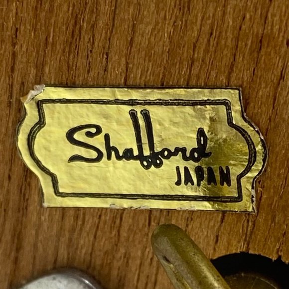 Yellow Canary on Limb Shafford Music Box Figurine Vintage - Picture 11 of 11